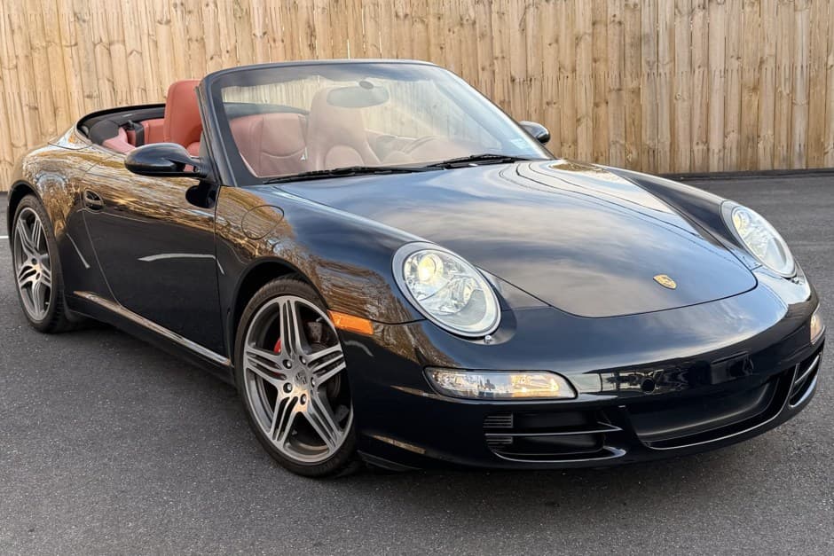 2008 Porsche 997 911 Carrera S sold for $55,500