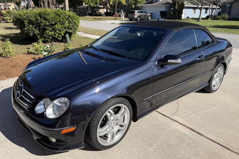 2008 Mercedes-Benz CLK-Class sold for $7,500