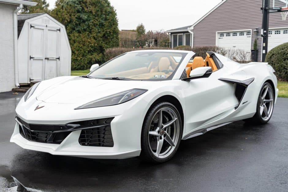 2025 Chevrolet Corvette C8 sold for $104,000