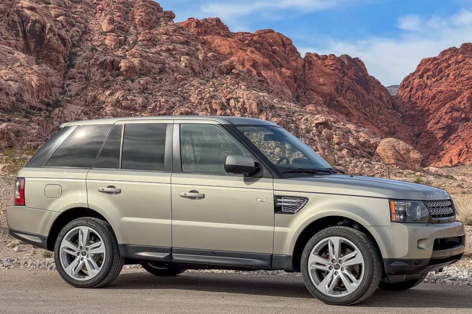 2013 Land Rover Range Rover Sport L320 sold for $28,751