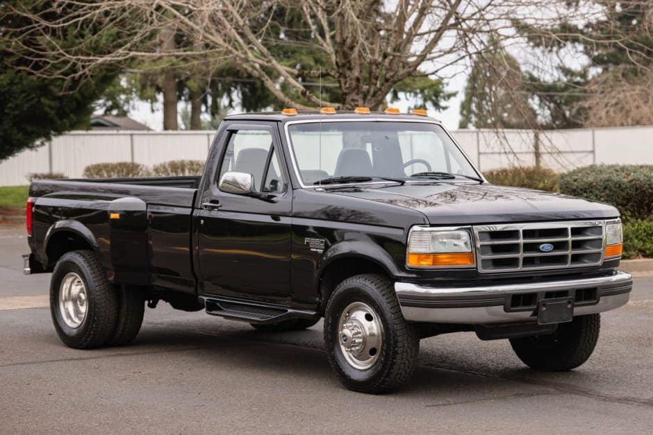 1996 Ford F-Series 1992-1997 sold for $19,500