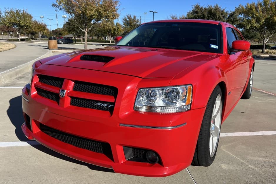 2008 Dodge Magnum sold for $27,000