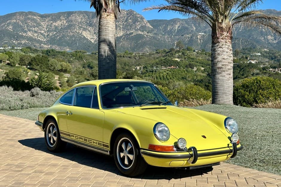 1971 Porsche LWB 911T (1969-1973) sold for $94,500