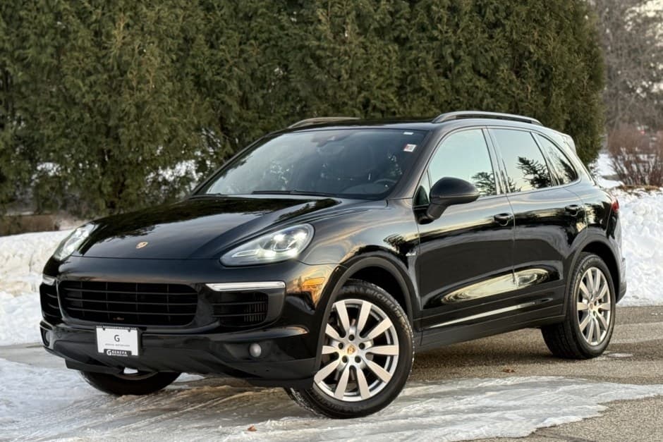 2015 Porsche 958 Cayenne (2011-2018) sold for $21,250