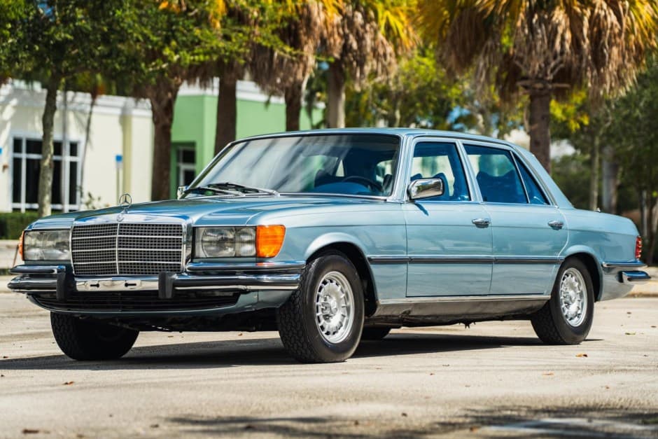 1978 Mercedes-Benz 450SEL 6.9 sold for $28,000