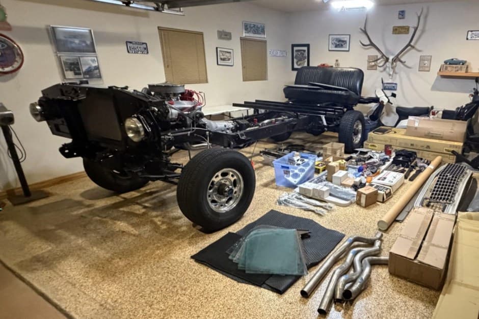 1972 Chevrolet C/K (1967-1972) sold for $11,000