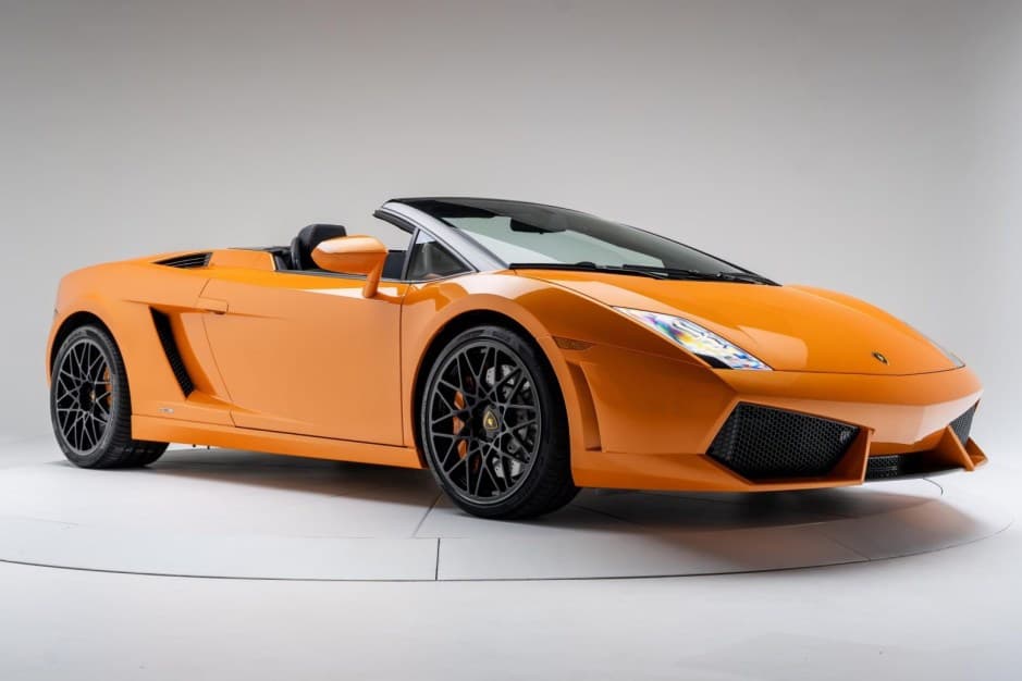 2010 Lamborghini Gallardo sold for $132,000