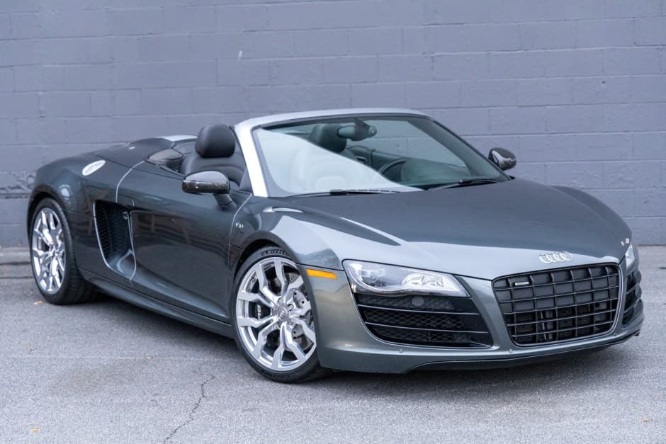 2012 Audi R8 V10 (Type 42) sold for $142,000