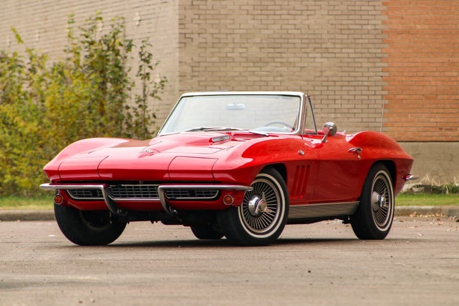 1966 Chevrolet Corvette C2 sold for $45,000