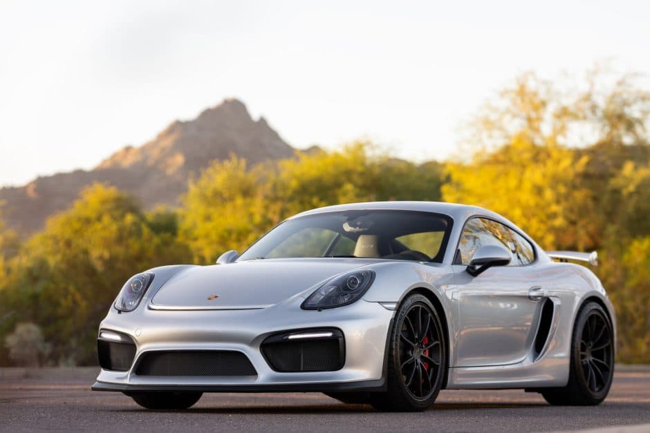 2016 Porsche Cayman GT4 sold for $93,981
