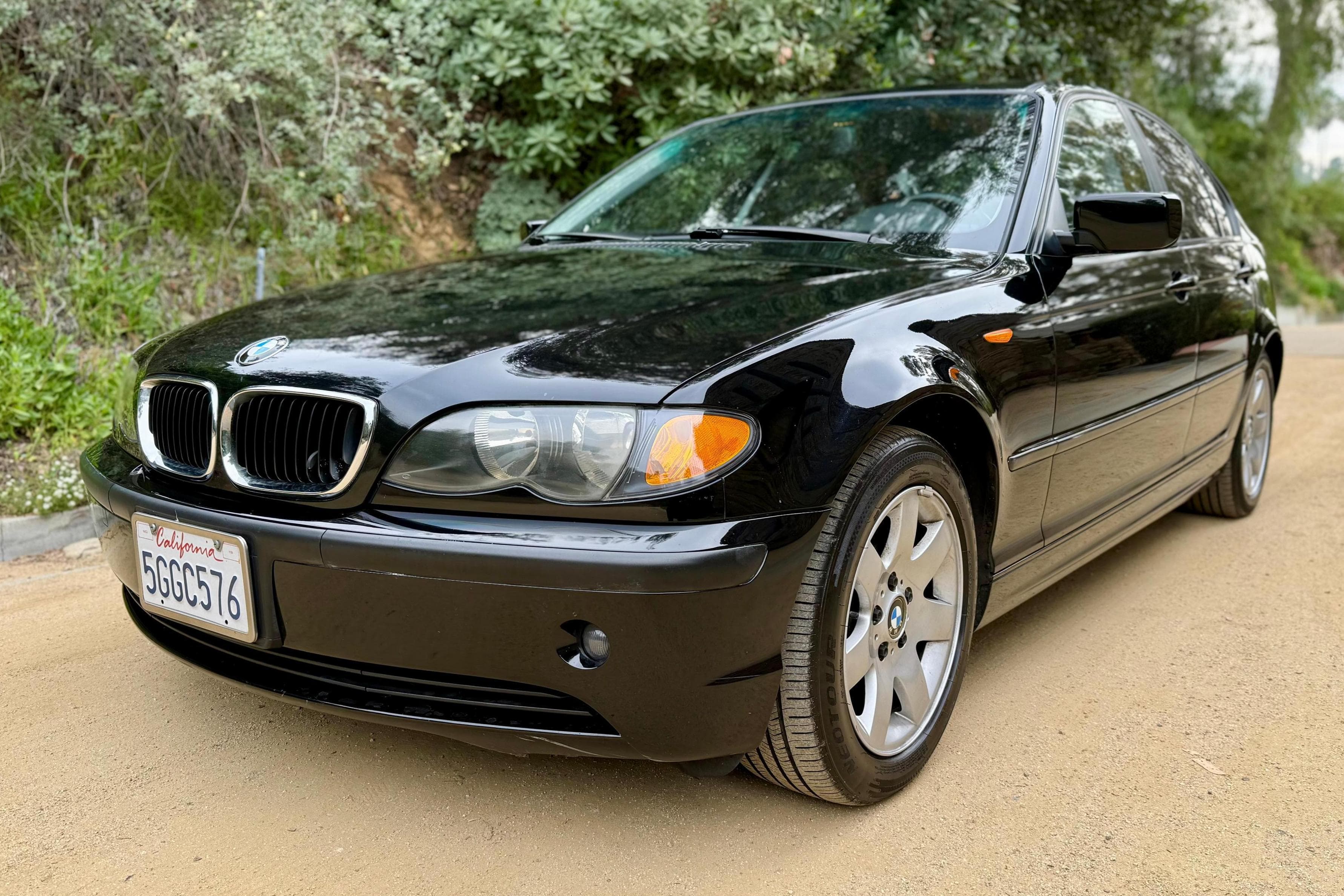 2004 BMW 3 Series sold for $6,866