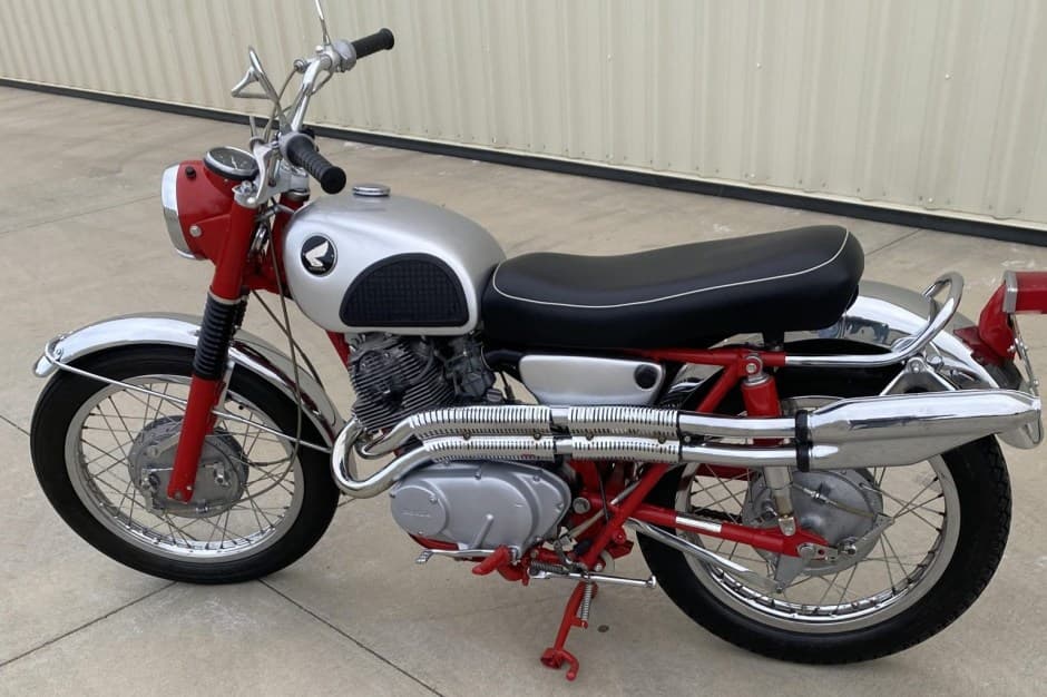 1965 Honda Dream, CB77 Super Hawk, & CL77 Scrambler sold for $6,200