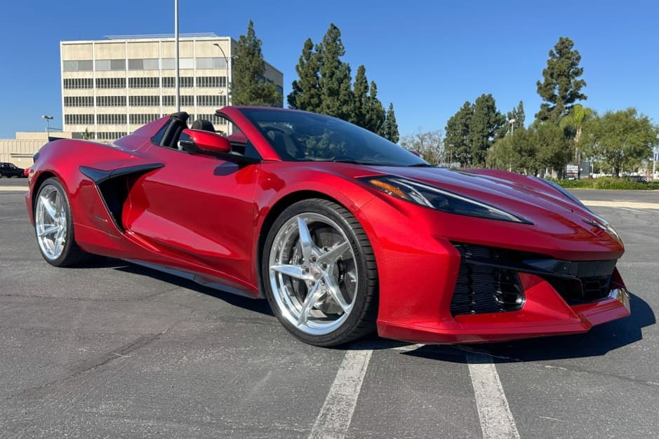 2024 Chevrolet Corvette C8 sold for $90,777