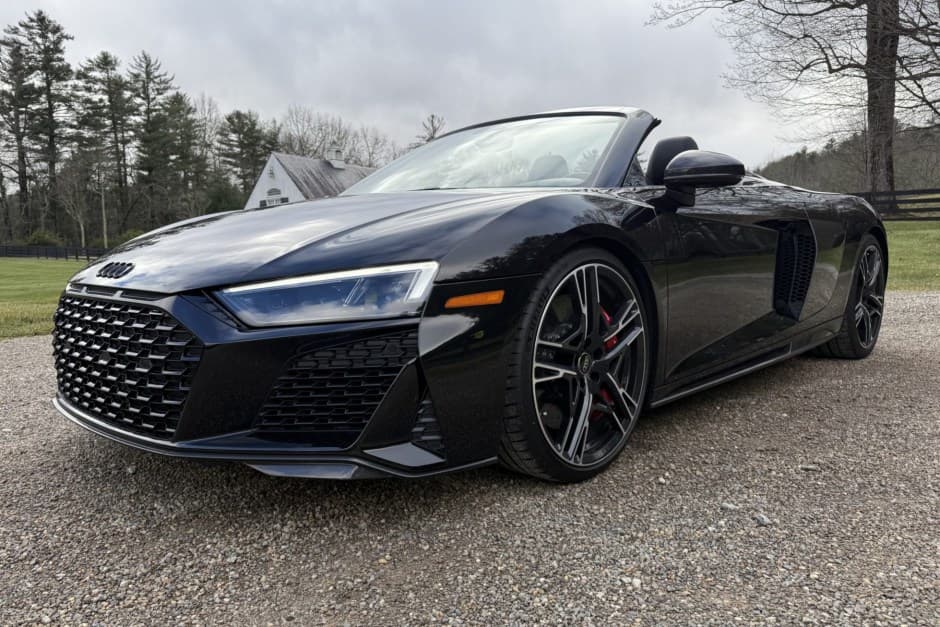 2023 Audi R8 (Type 4S) sold for $189,000