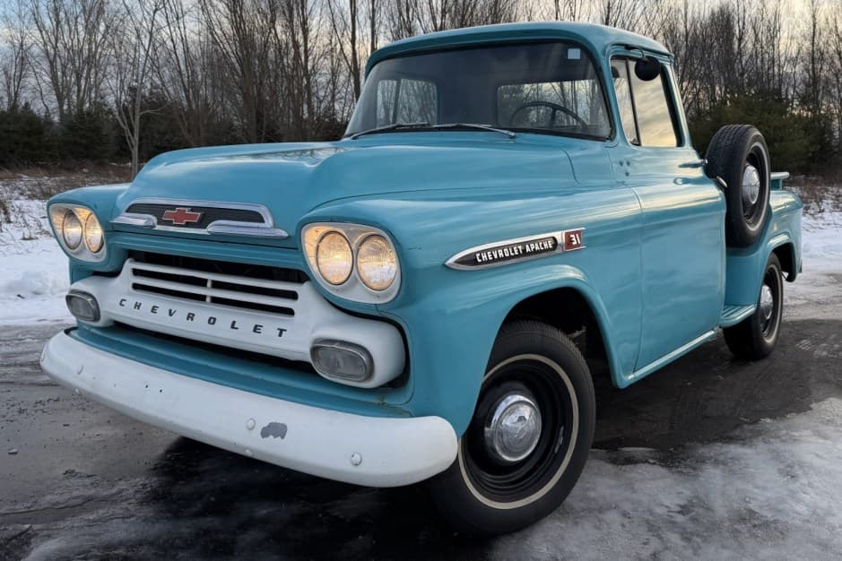 1959 Chevrolet Task Force Pickup (1955-1959) sold for $22,250