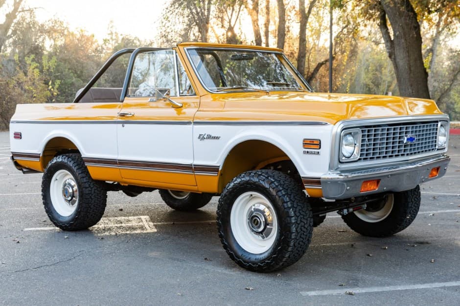 1972 Chevrolet K5 Blazer 1969-1972 sold for $99,999
