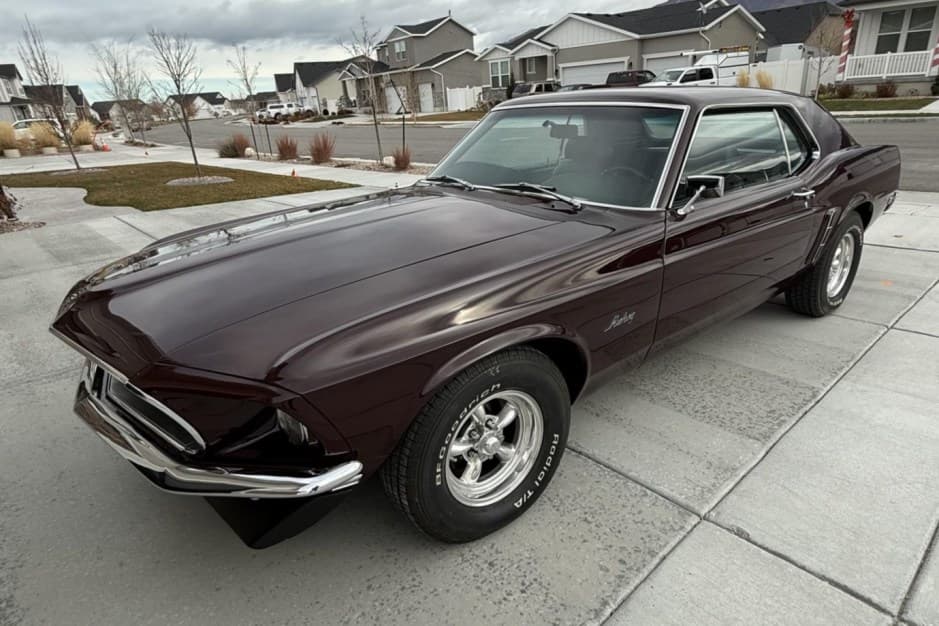 1969 Ford Mustang 1969-1973 sold for $22,250