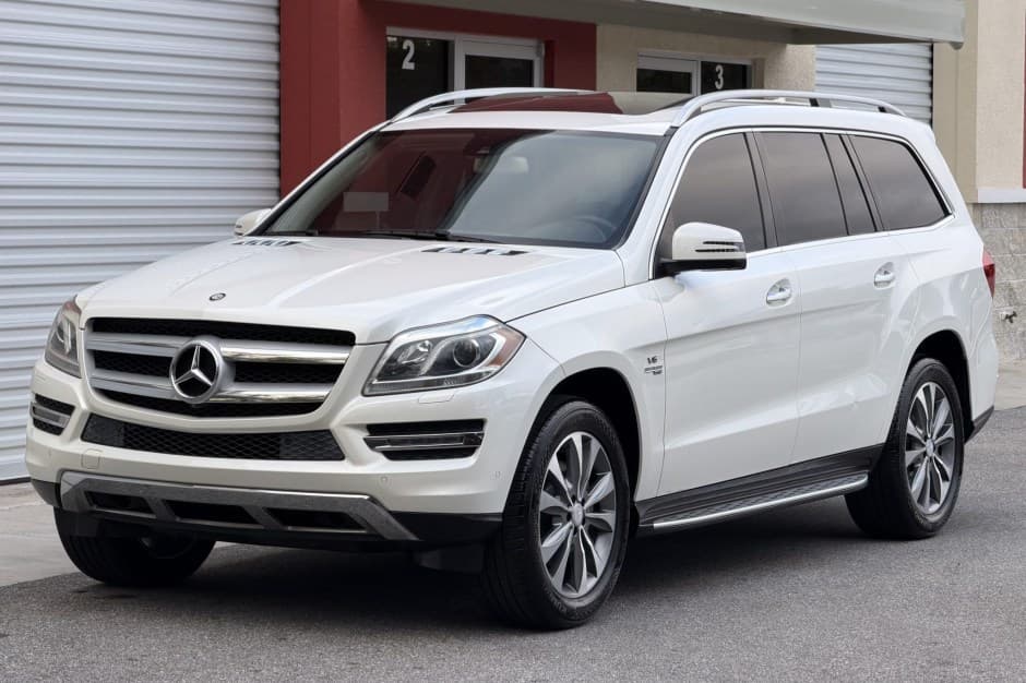 2016 Mercedes-Benz GL & GLS-Class sold for $15,250