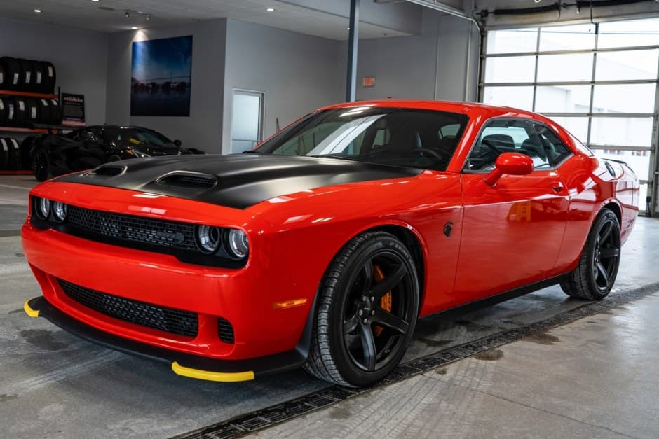 2022 Dodge Challenger SRT Hellcat sold for $66,000