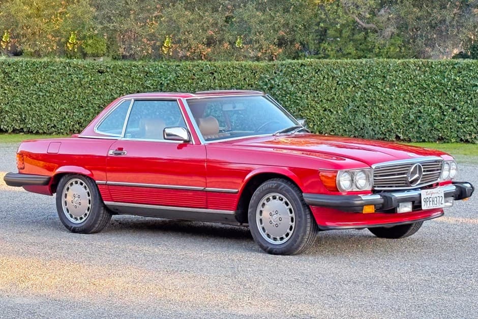 1989 Mercedes-Benz R107 SL sold for $21,000