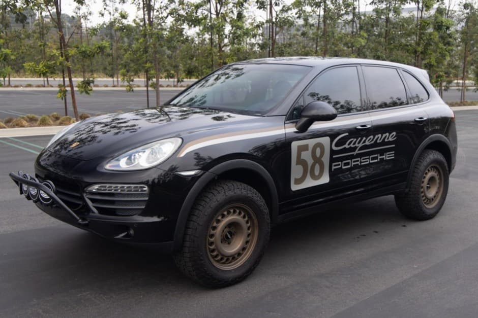 2011 Porsche 958 Cayenne (2011-2018) sold for $20,500
