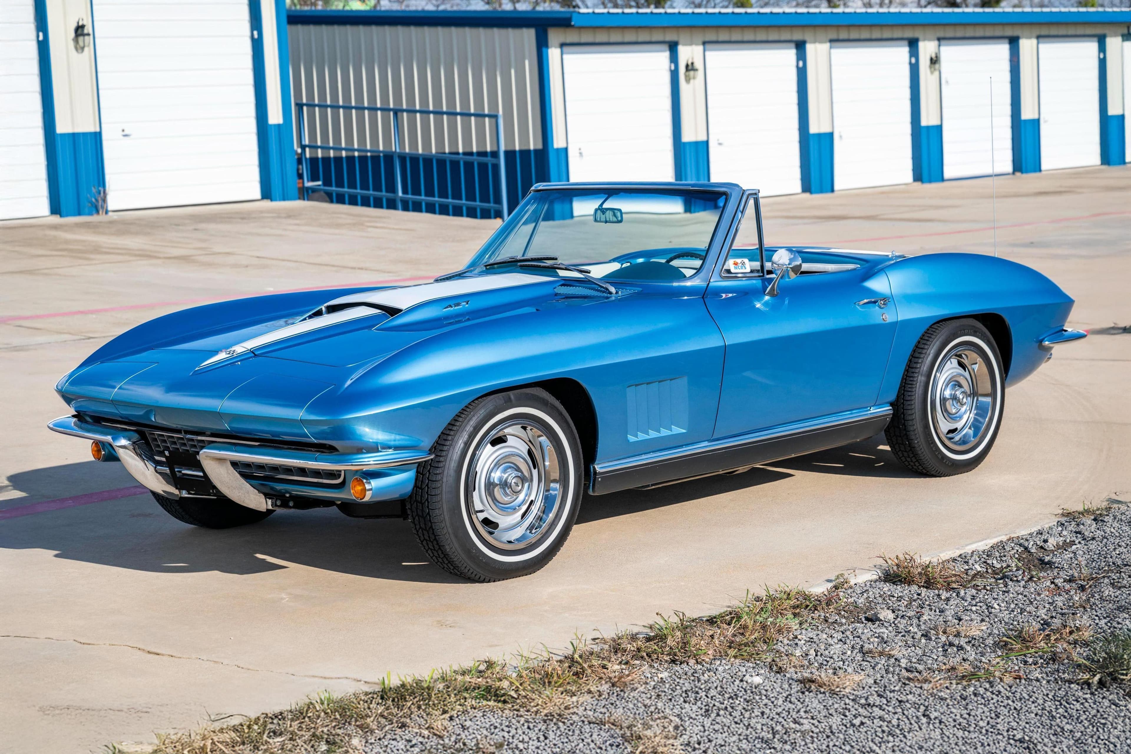 1967 Chevrolet C2 Corvette sold for $85,000