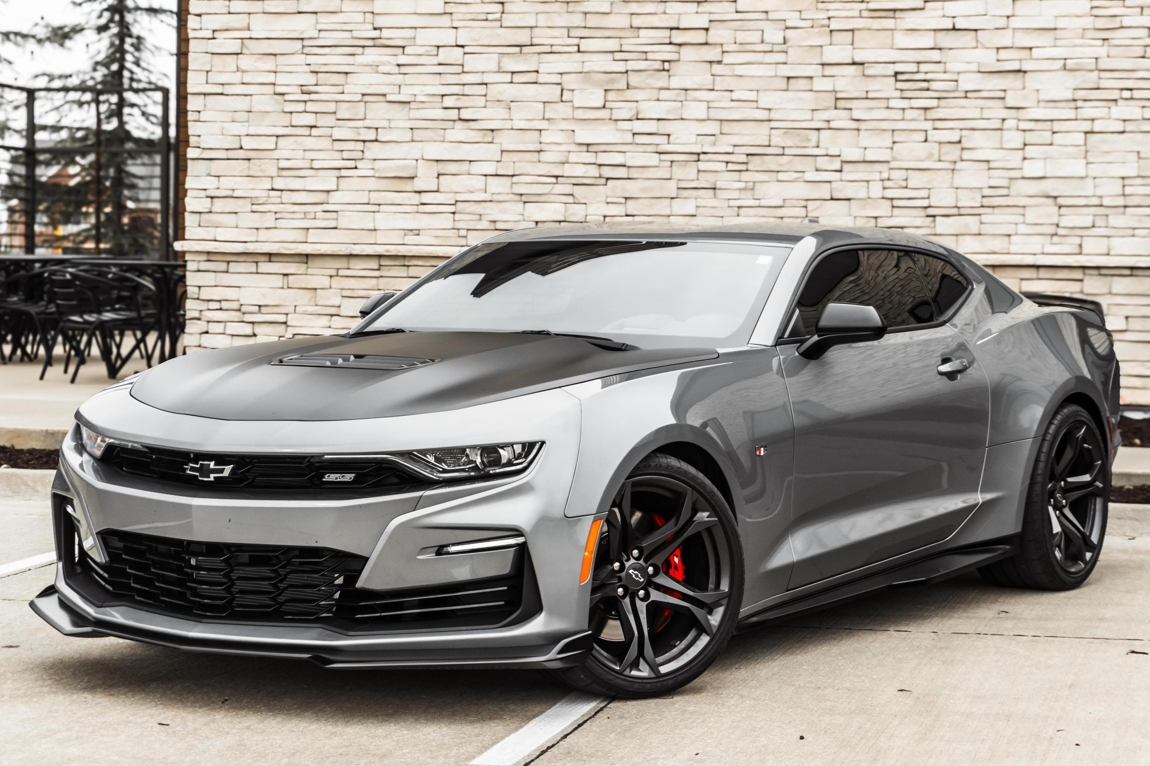 2023 Chevrolet Camaro sold for $37,500
