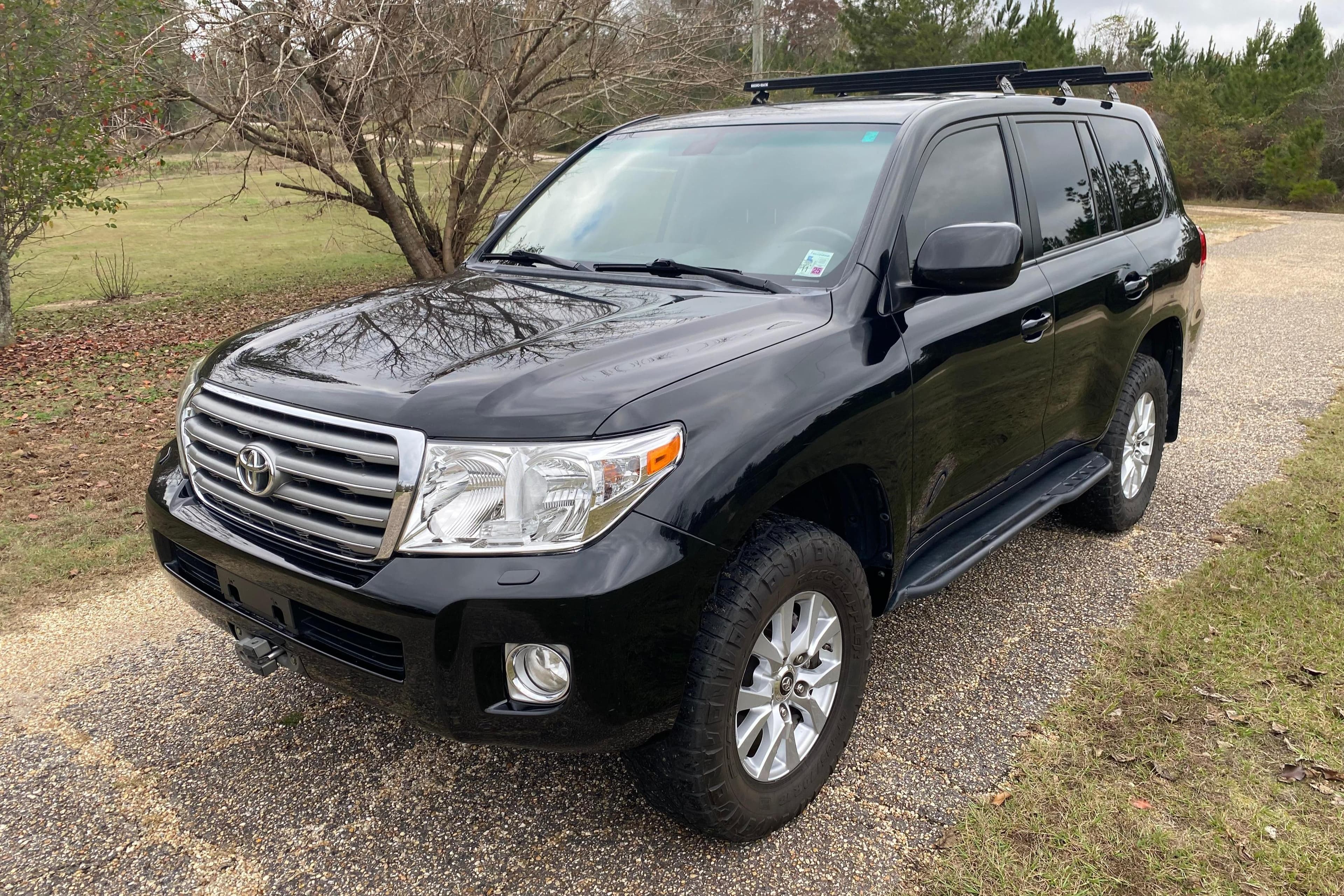 2011 Toyota Land Cruiser sold for $17,450