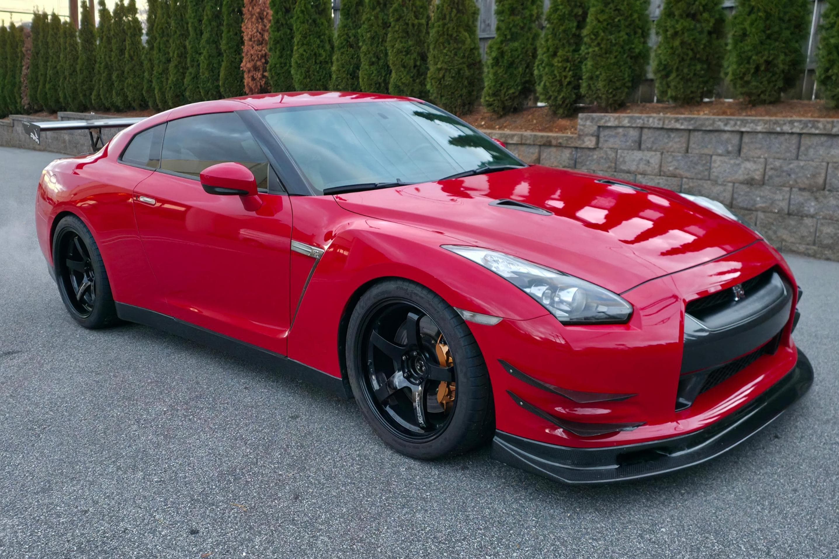 2009 Nissan R35 GT-R sold for $61,250