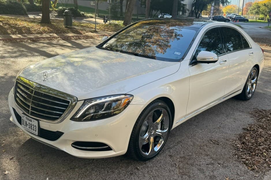 2015 Mercedes-Benz W222 S-Class sold for $32,750