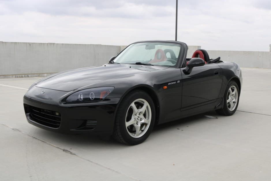2000 Honda AP1 S2000 sold for $17,750