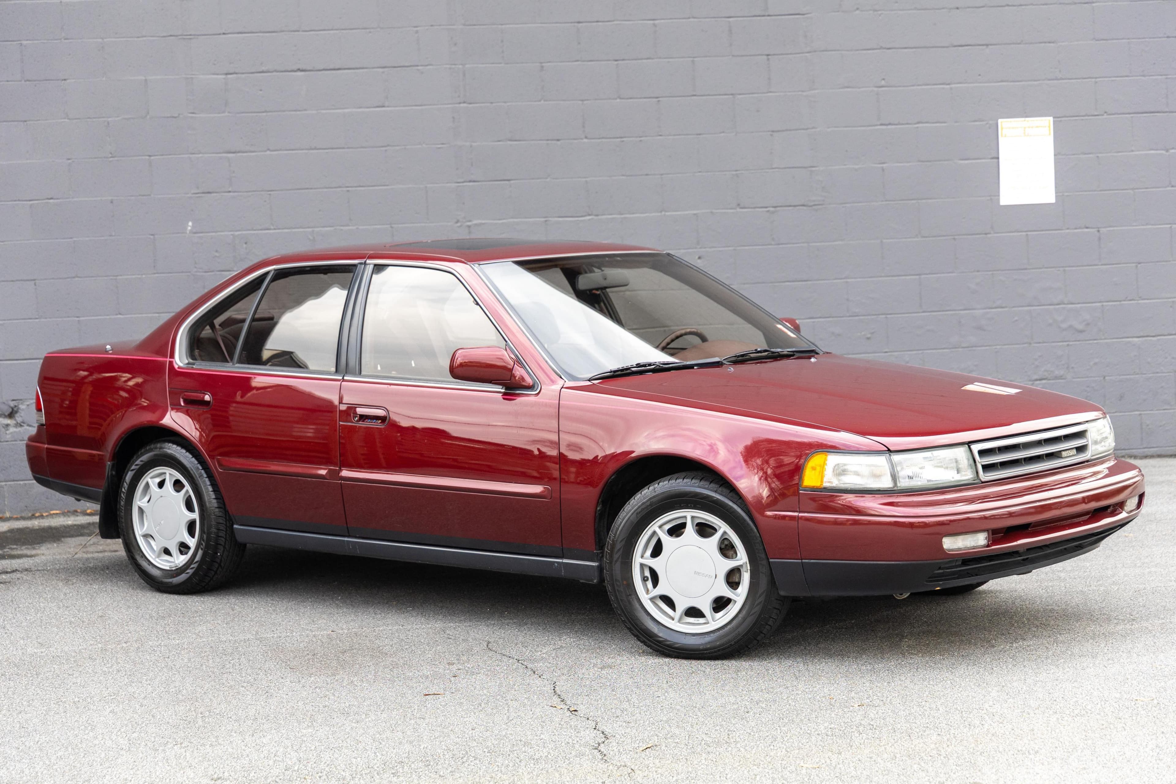 1989 Nissan Maxima sold for $5,200