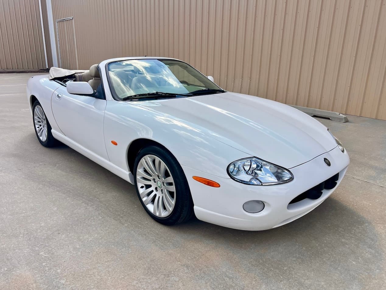 2005 Jaguar XK8 sold for $7,500