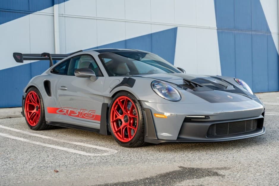 2025 Porsche 992 911 GT3 sold for $396,000