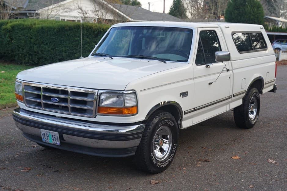 1994 Ford F-Series 1992-1997 sold for $9,500