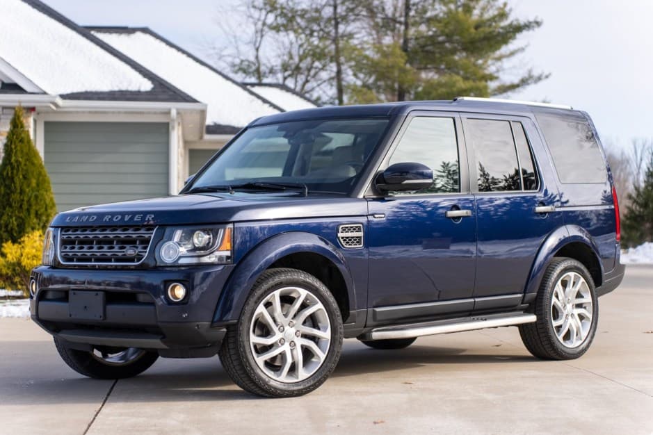 2016 Land Rover LR4 sold for $17,100