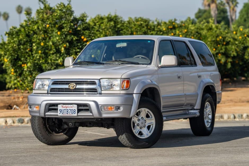 1999 Toyota 4Runner (N180) sold for $21,500