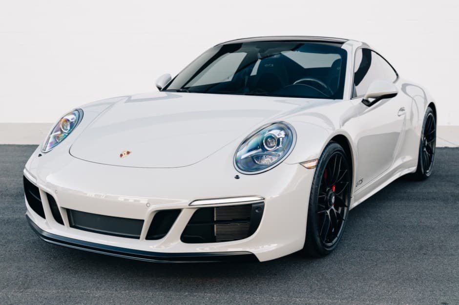 2018 Porsche 991 911 Carrera GTS sold for $137,500