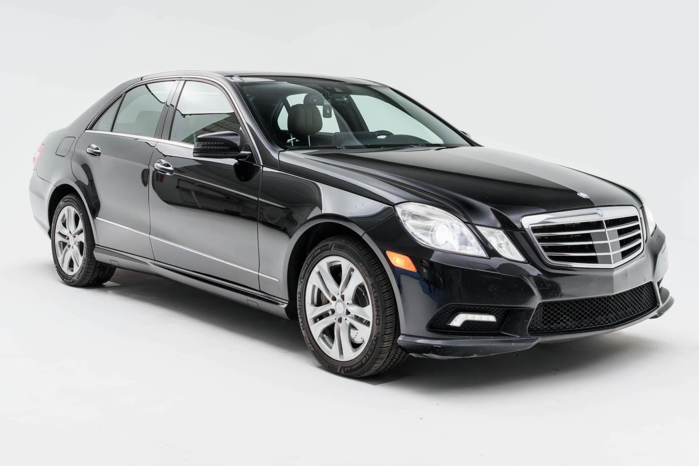 2011 Mercedes-Benz E-Class sold for $9,800