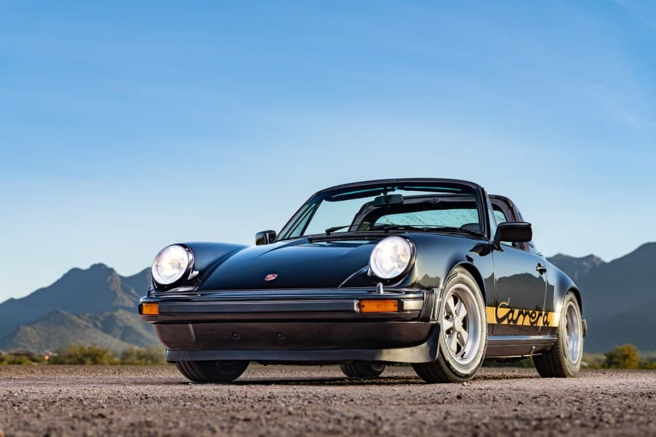 1976 Porsche 911 1974-1977 sold for $71,000