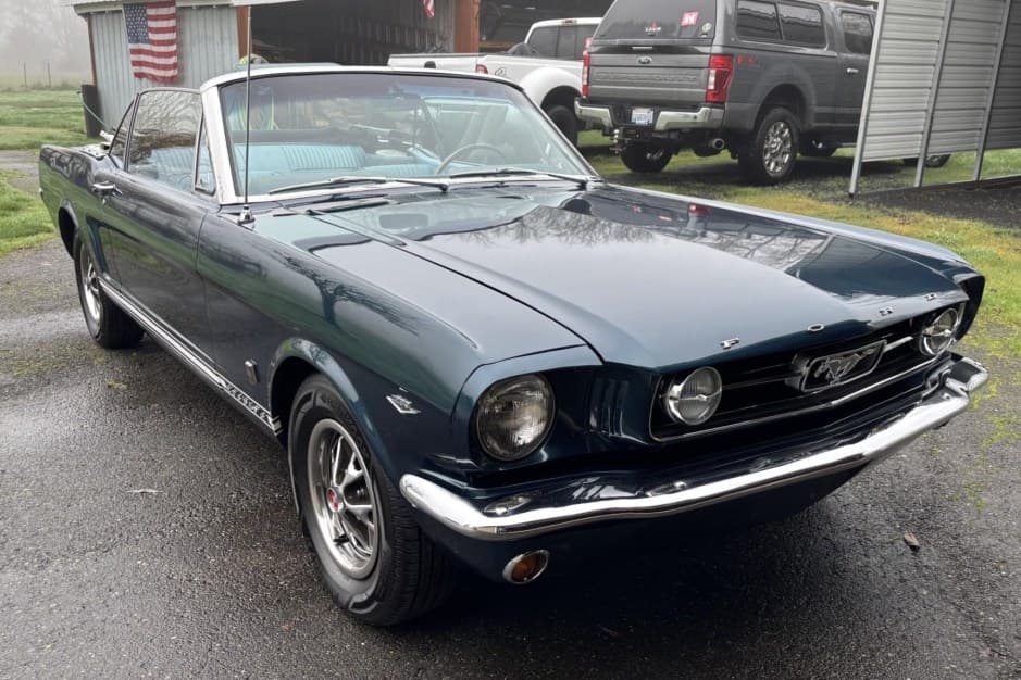 1966 Ford Mustang 1964.5-1966 sold for $32,000