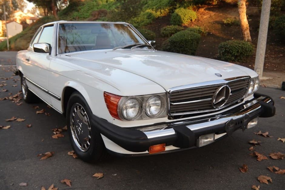 1989 Mercedes-Benz R107 SL sold for $23,000