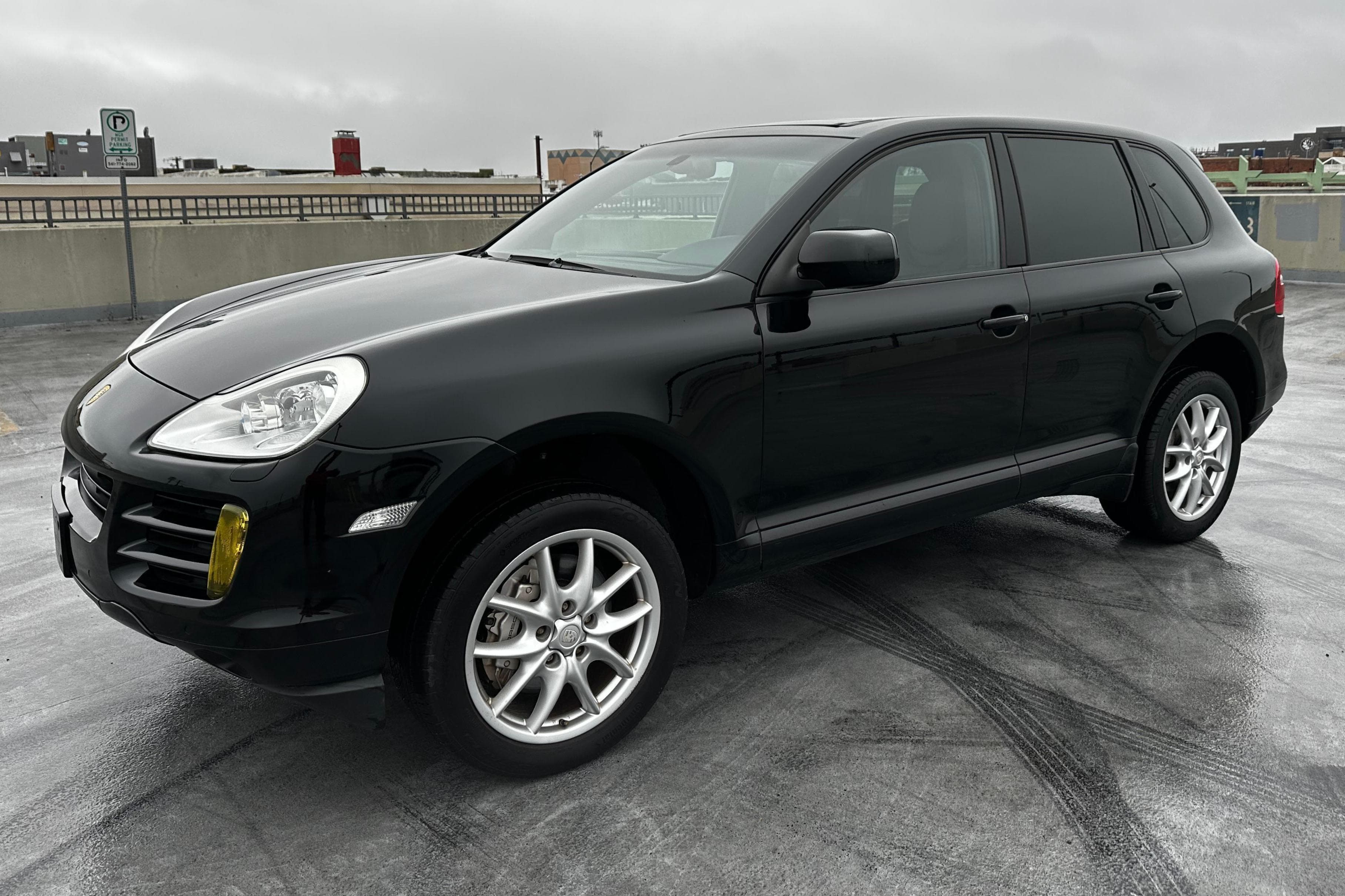 2008 Porsche Cayenne sold for $7,800