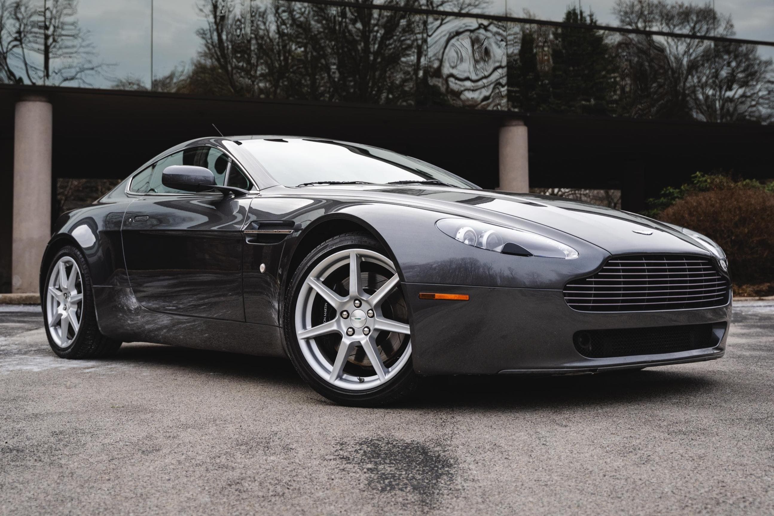 2007 Aston Martin Vantage sold for $39,750