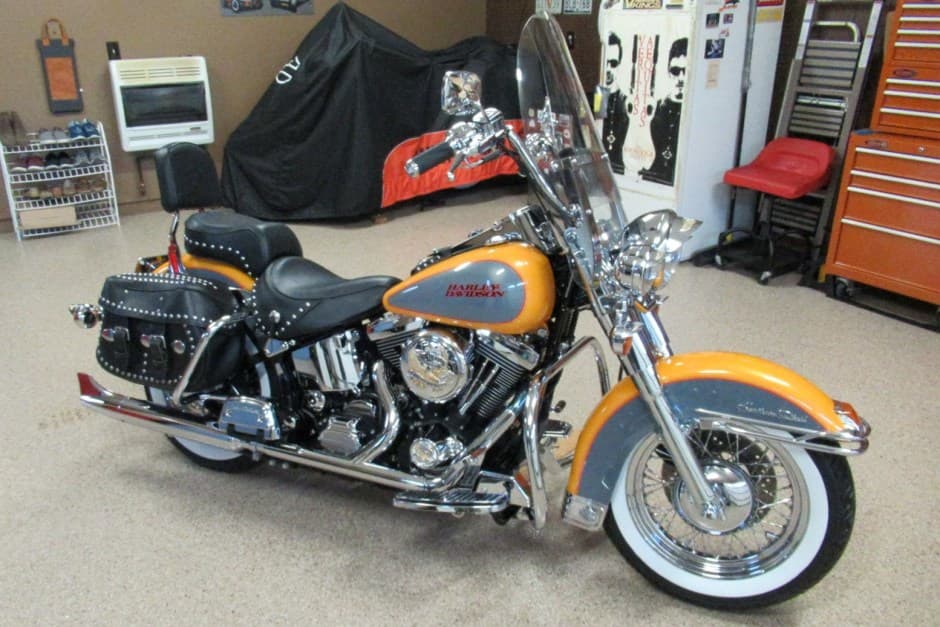 1996 Harley-Davidson Softail sold for $20,454