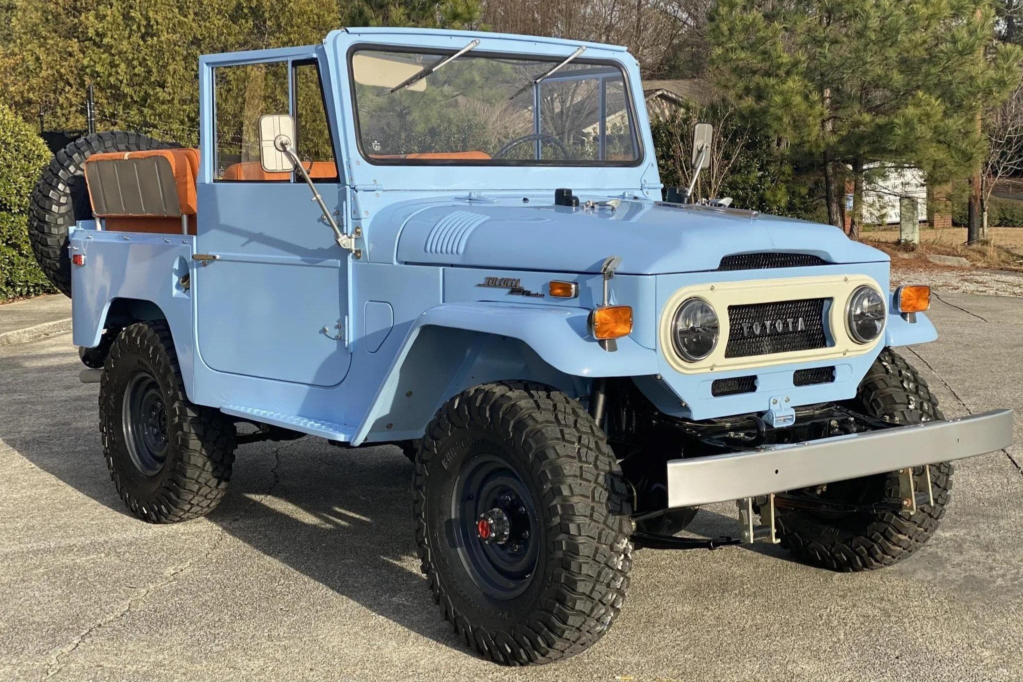 1971 Toyota Land Cruiser sold for $20,500