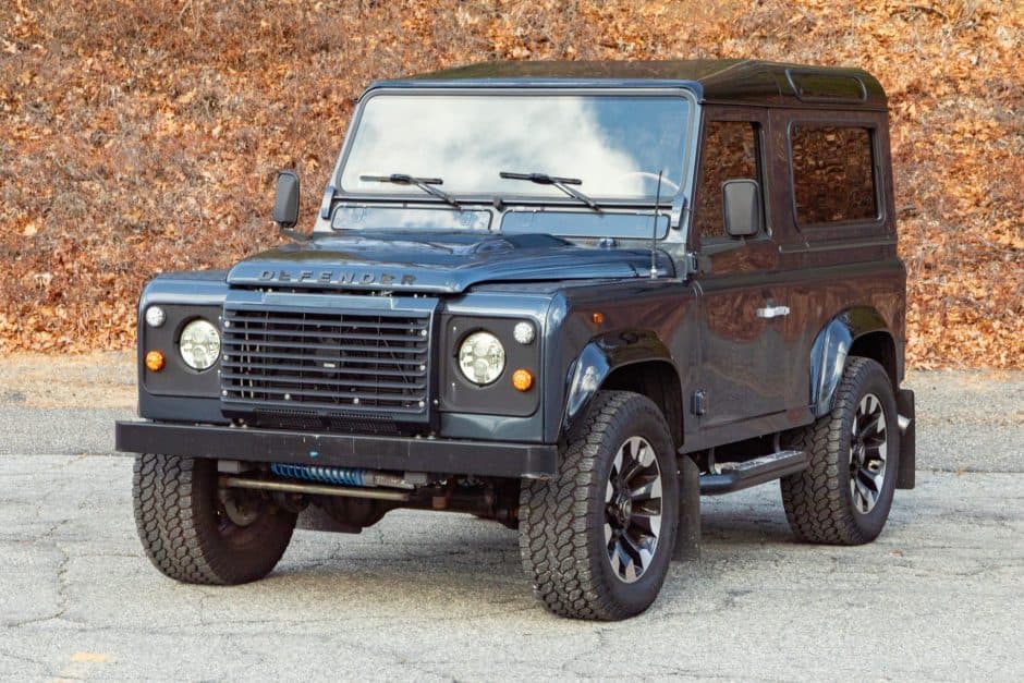 1996 Land Rover 90 / Defender 90 (Euro Spec) sold for $45,000