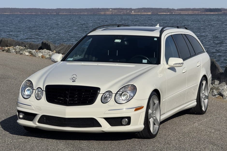 2009 Mercedes-Benz W211 E-Class AMG sold for $42,650