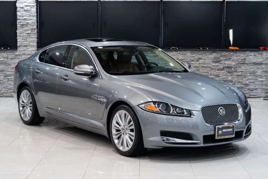 2012 Jaguar XF sold for $19,027