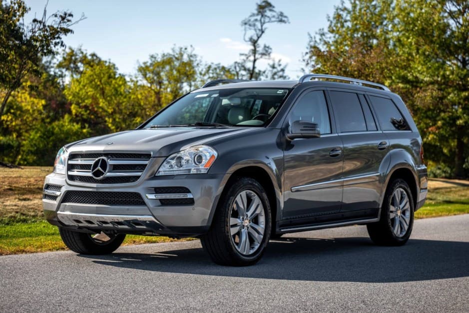 2012 Mercedes-Benz GL & GLS-Class sold for $25,000